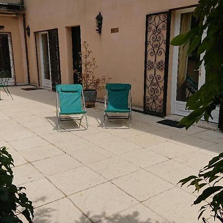 Апартаменти Le Loft Campagnard Живерні Екстер'єр фото