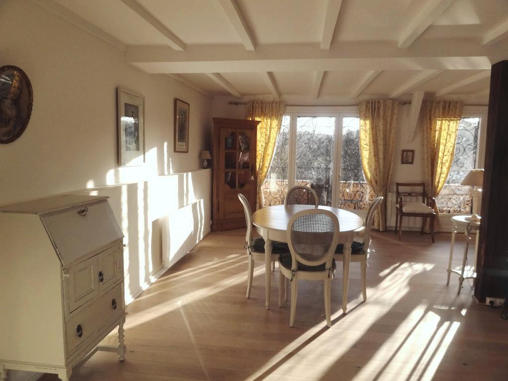 Апартаменти Le Loft Campagnard Живерні Номер фото